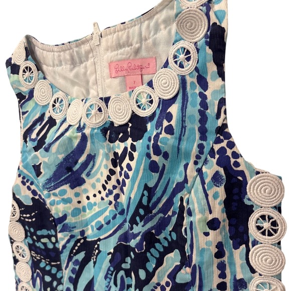 Lilly Pulitzer Other - Lilly Pulitzer Girls Dress Size 7 Blue White Sleeveless Circle Trim Shift